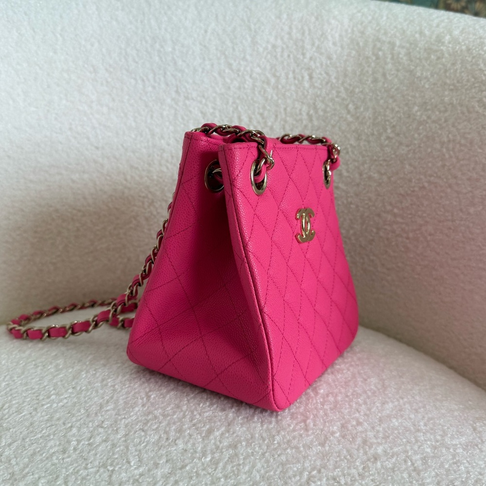 CHANEL Pink Crossbody Bag - Picture 15 of 16